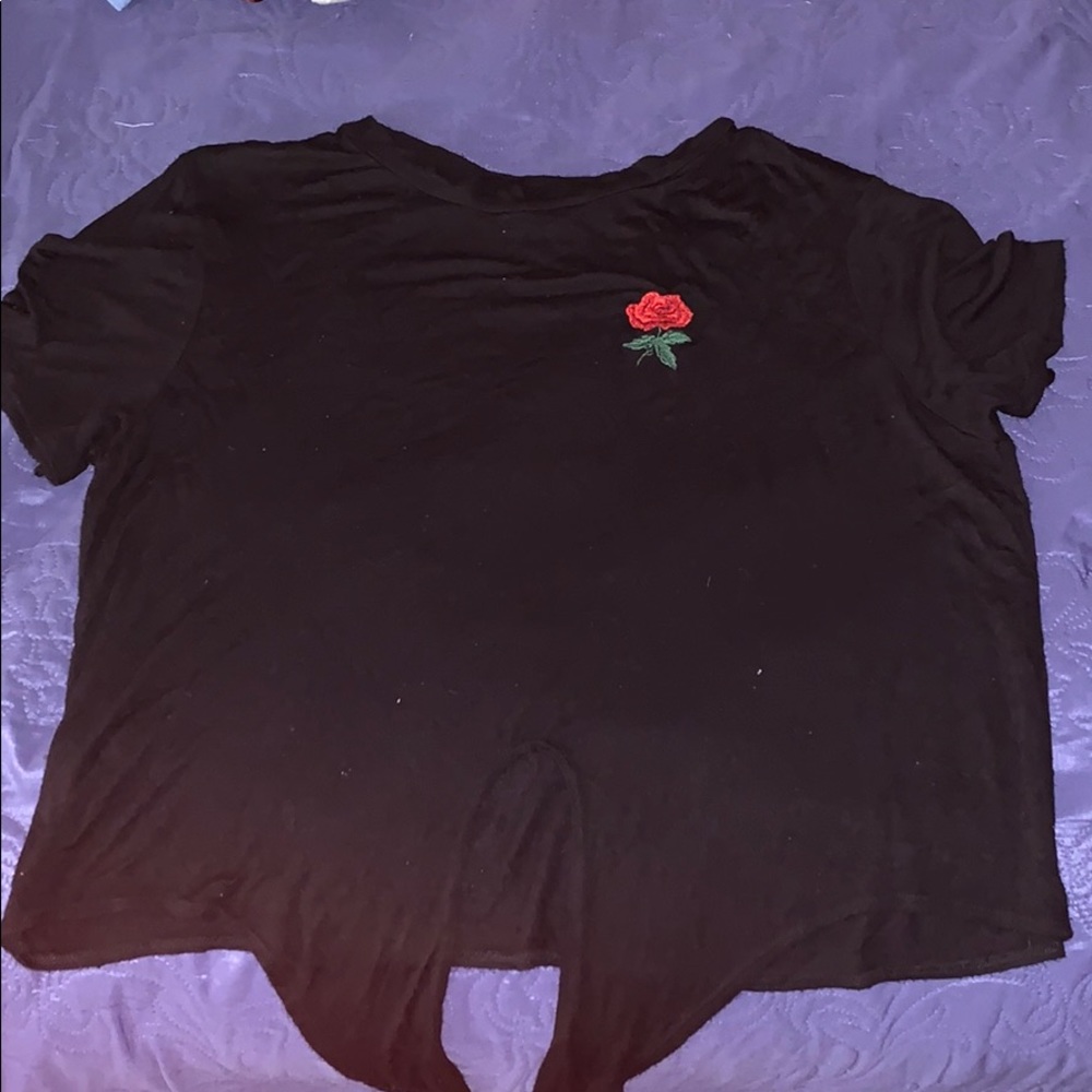 Black flower top